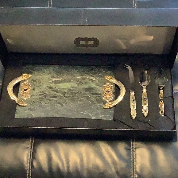 Godinger designed by Ann Cichon Dallas Green marble cheese board set with box! - Picture 1 of 16